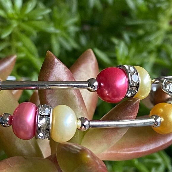Vantel Pearl Co.  Desert Sunset Bracelet. $16 ea or bundle 3 for $25 - Picture 1 of 10